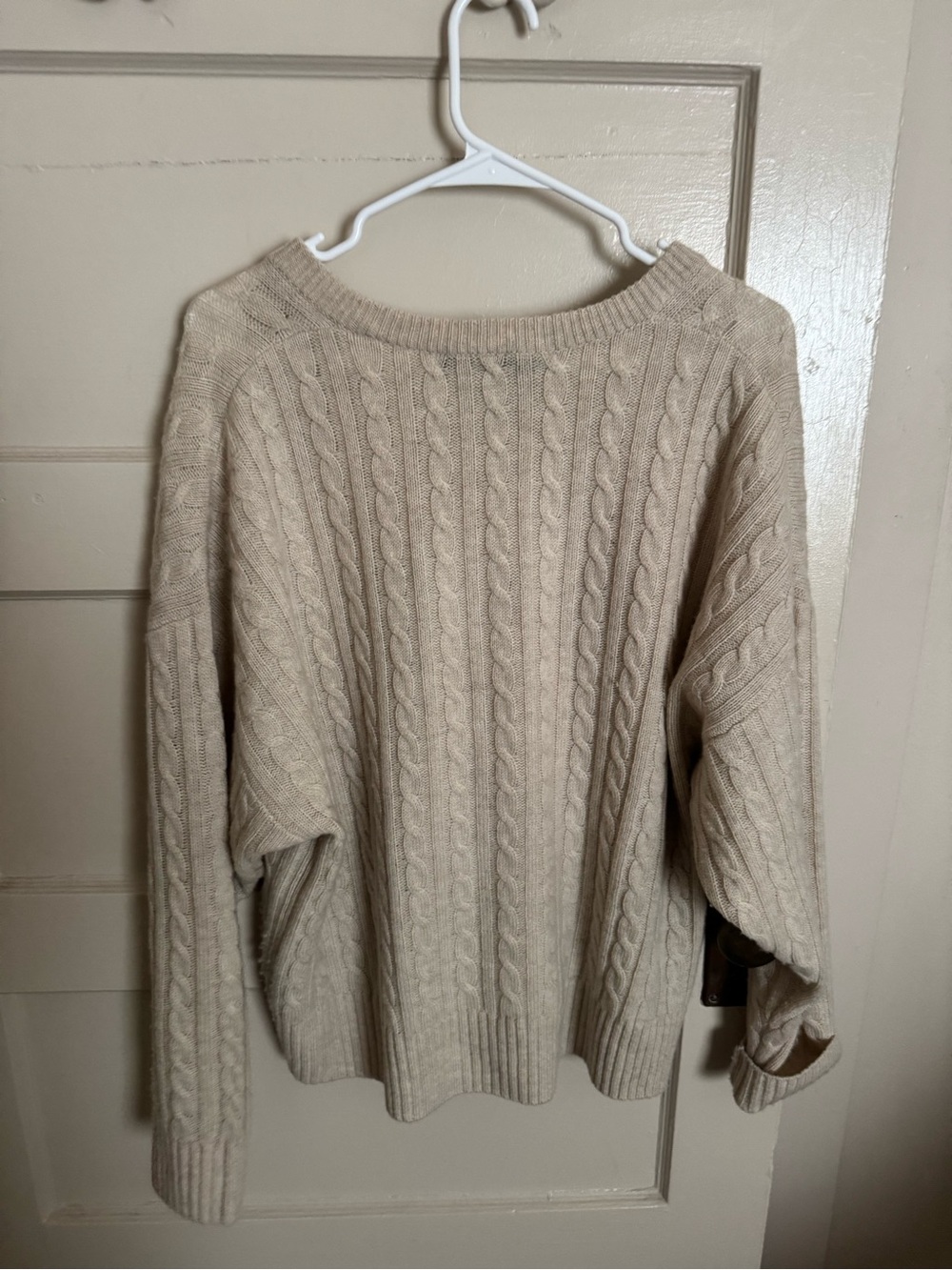 Jenni Kayne Nell V-Neck Sweater - Picture 3 of 3